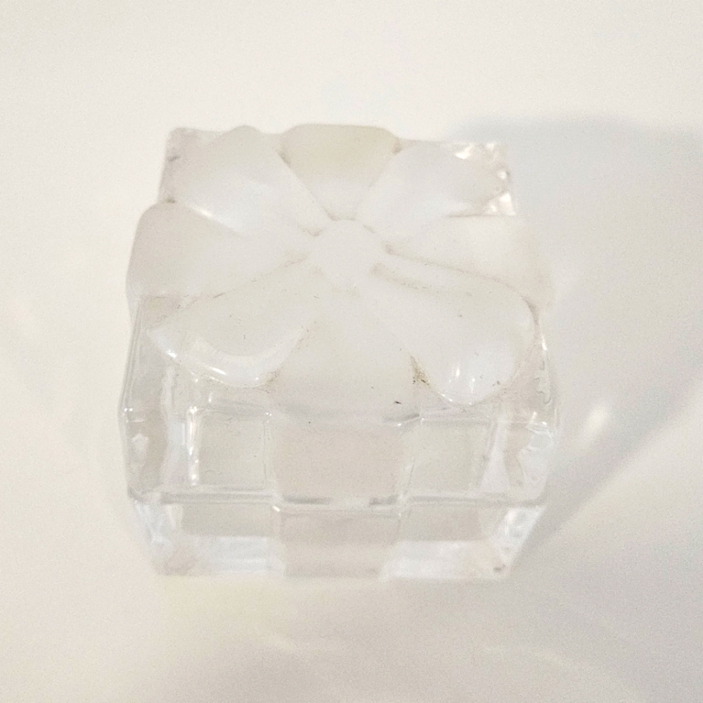Crystal glass Jewelry Box with bow Shannon Crystal gift valentine 2.8*2.8*2
